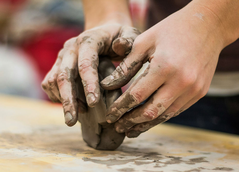 WEDNESDAY EVENING CERAMICS with MEG FINNEGAN