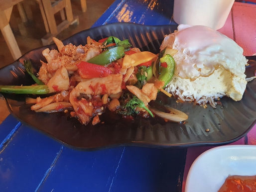 Let's talk about what to expect about the food and restaurants in Isaan Thailand 