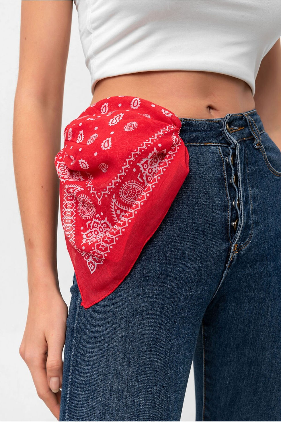 Küçük resim: Kırmızı Beyaz Paisley Desenli Bandana