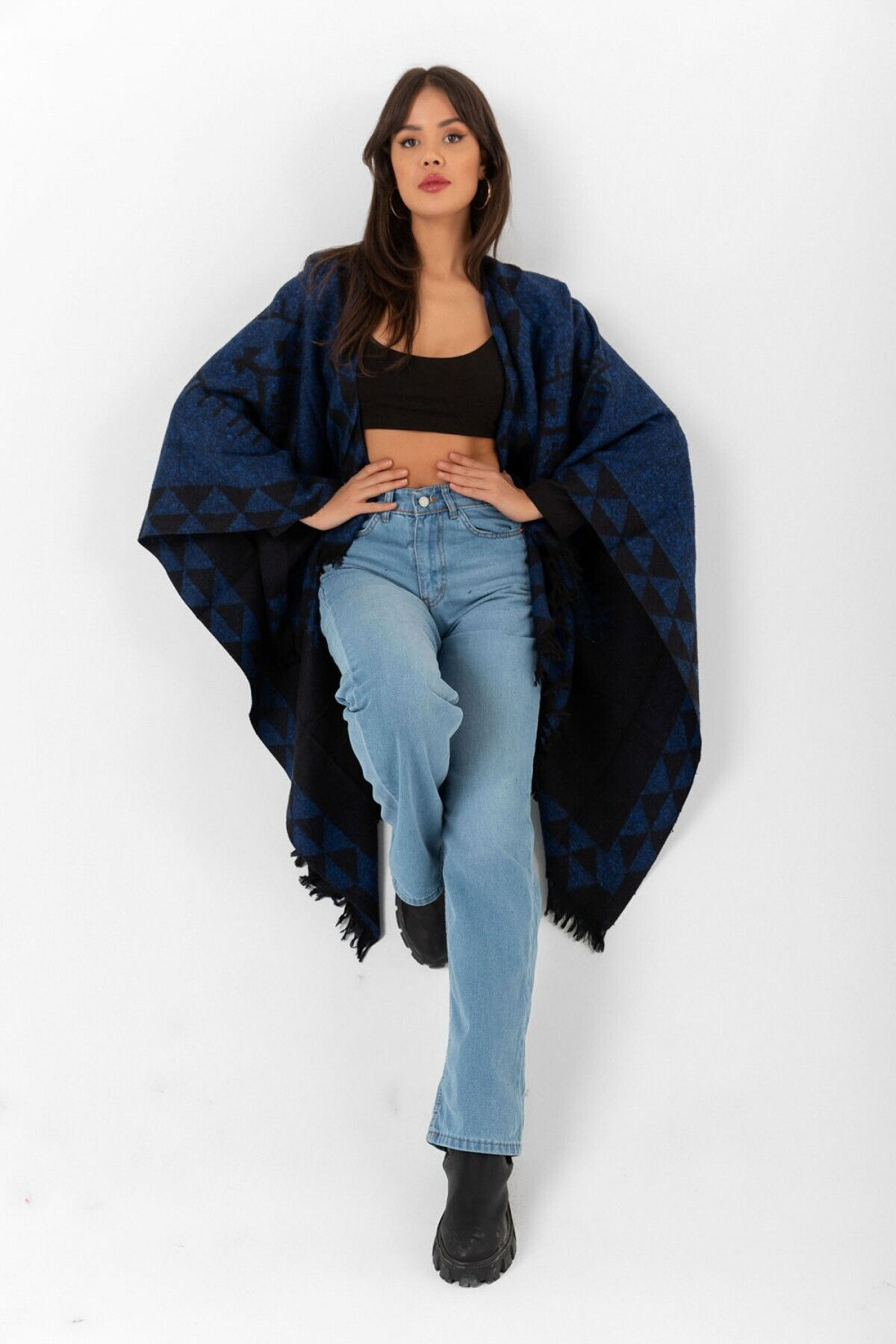 Kadın Lacivert Etnik Desenli Soft Dokulu Oversize Panço