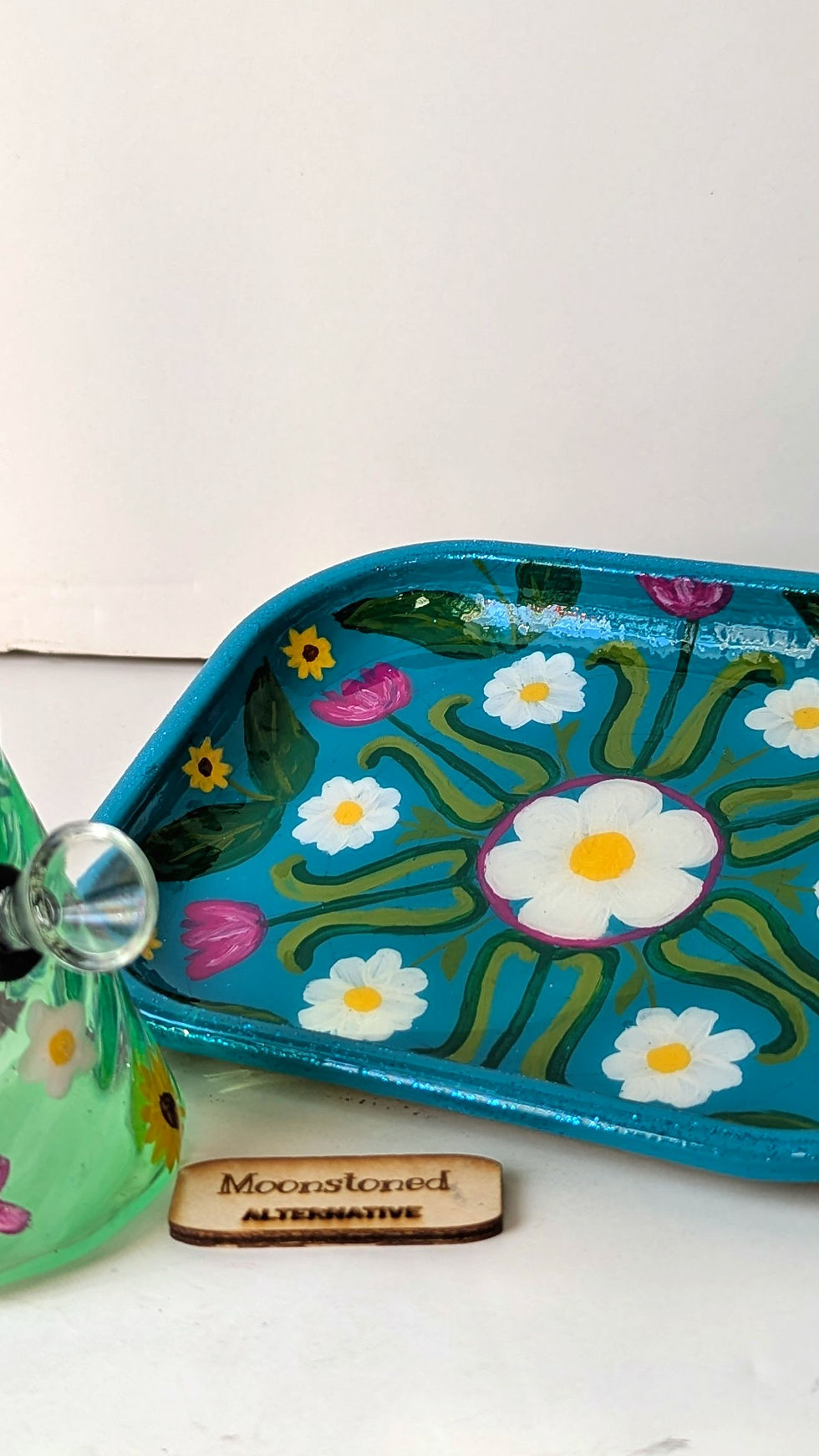 Thumbnail: View of the matching Mini bong also avaliable in shop with the matching Late Summer Blooms | Hand-Painted Mini Rolling Tray