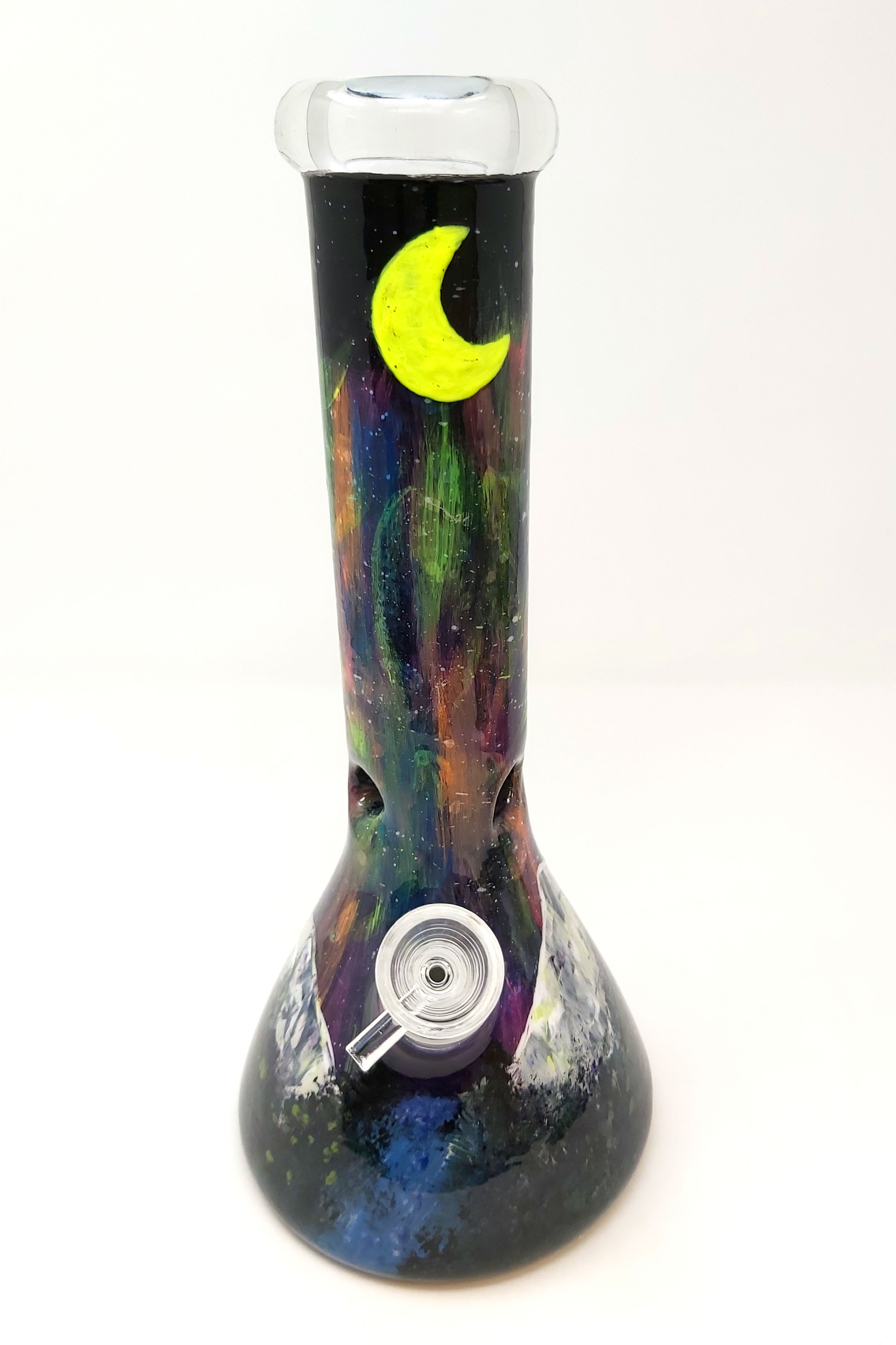 Main bowl view of the Northern Lights 12" beaker