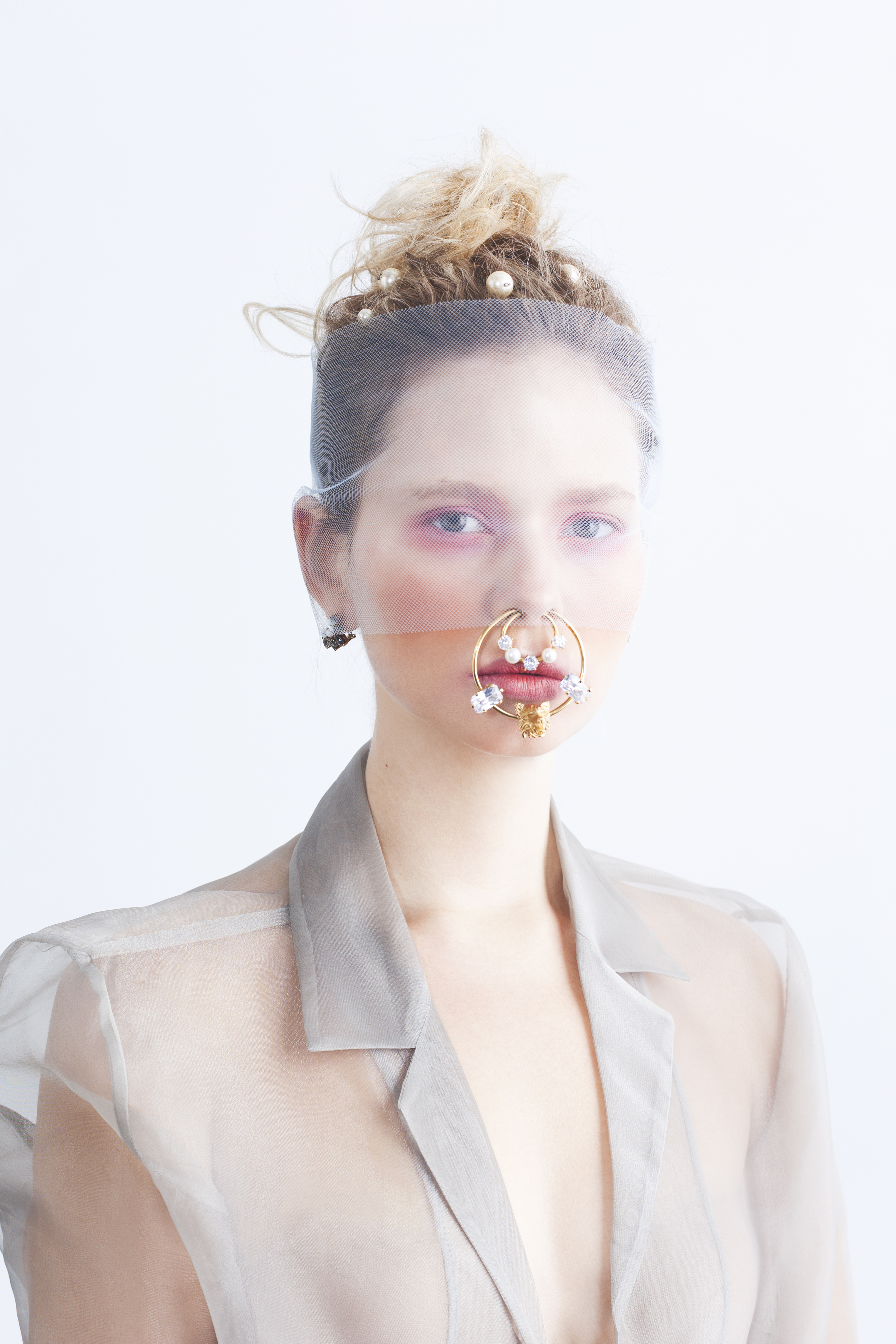 Royal Revelation L'Officiel