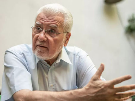 Ez a kormány képtelen a korrekcióra, makacsul ragaszkodik minden ostoba döntéséhez