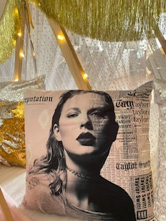 Taylor Swift , Sleepover, Swift, girls sleepover ideas, central coast sleepover party, Gosford Parties, kids party ideas, teenparties 