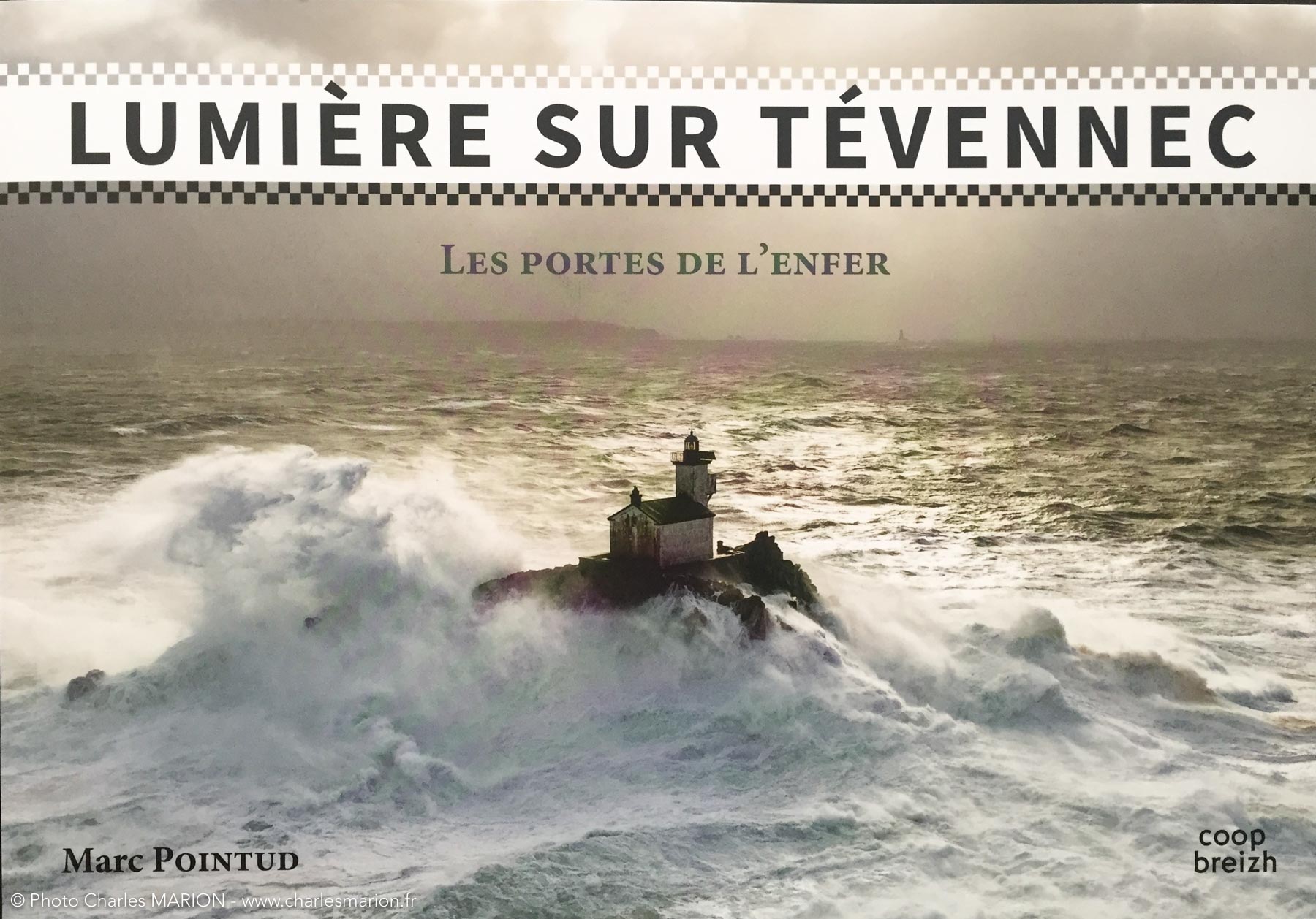 Livre "Lumière sur Tévennec"