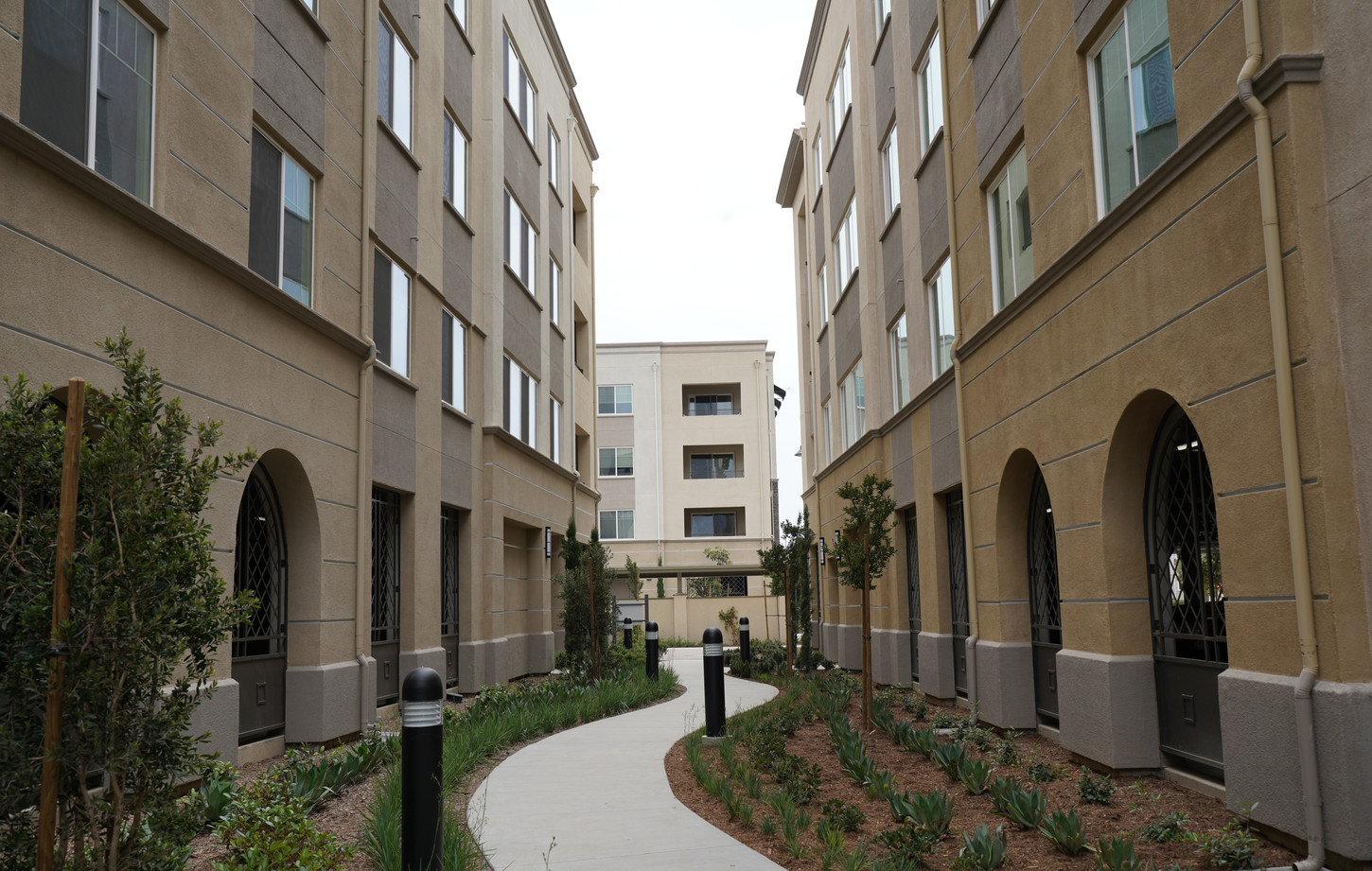 Oxford Flats Condos & Parking Garage My Site