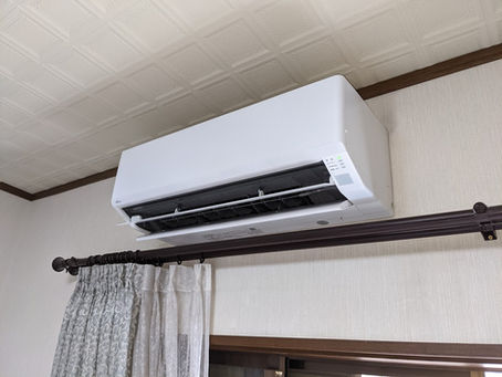 堀川 様 故障しての入替工事でした。 酷暑が続いてますので早く対応できて良かったです。 この度は有難うございました。