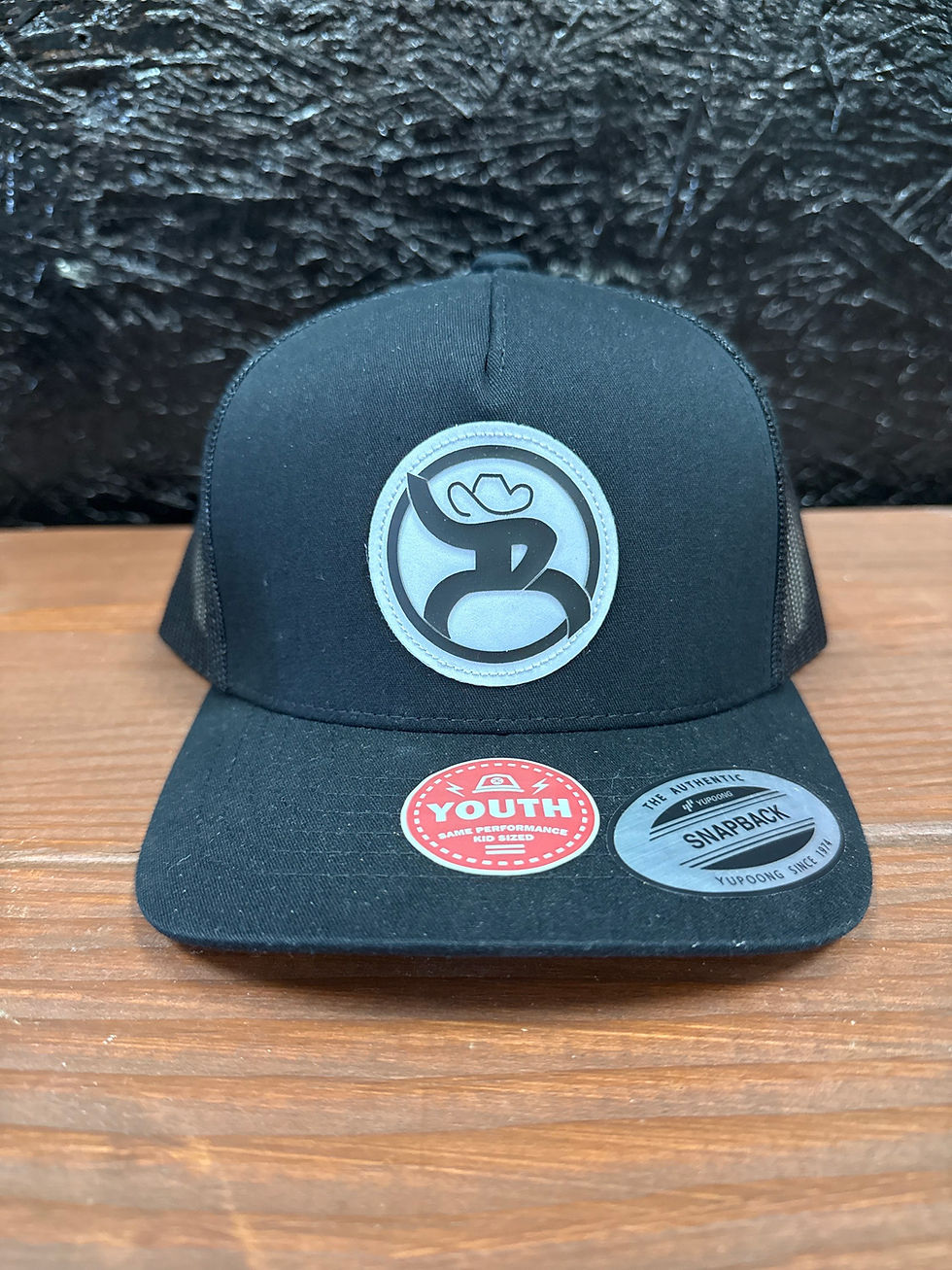 Thumbnail: Hooey “Roughly 2.0” Youth Black 5 Panel Trucker Hat