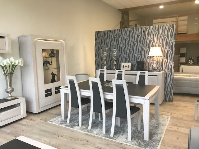 Salle à manger ESTELA II