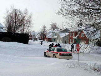 他计划先杀掉恋人全家,再杀几位警察,再烧死整栋楼的住户……