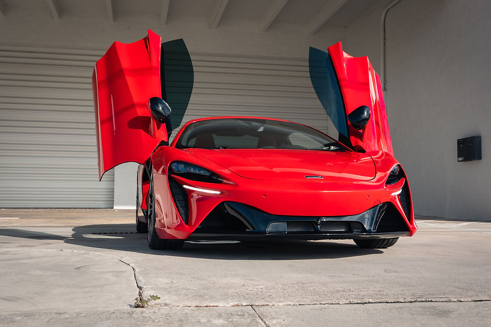 MCLAREN ARTURA CUSTOM WRAP MIAMI