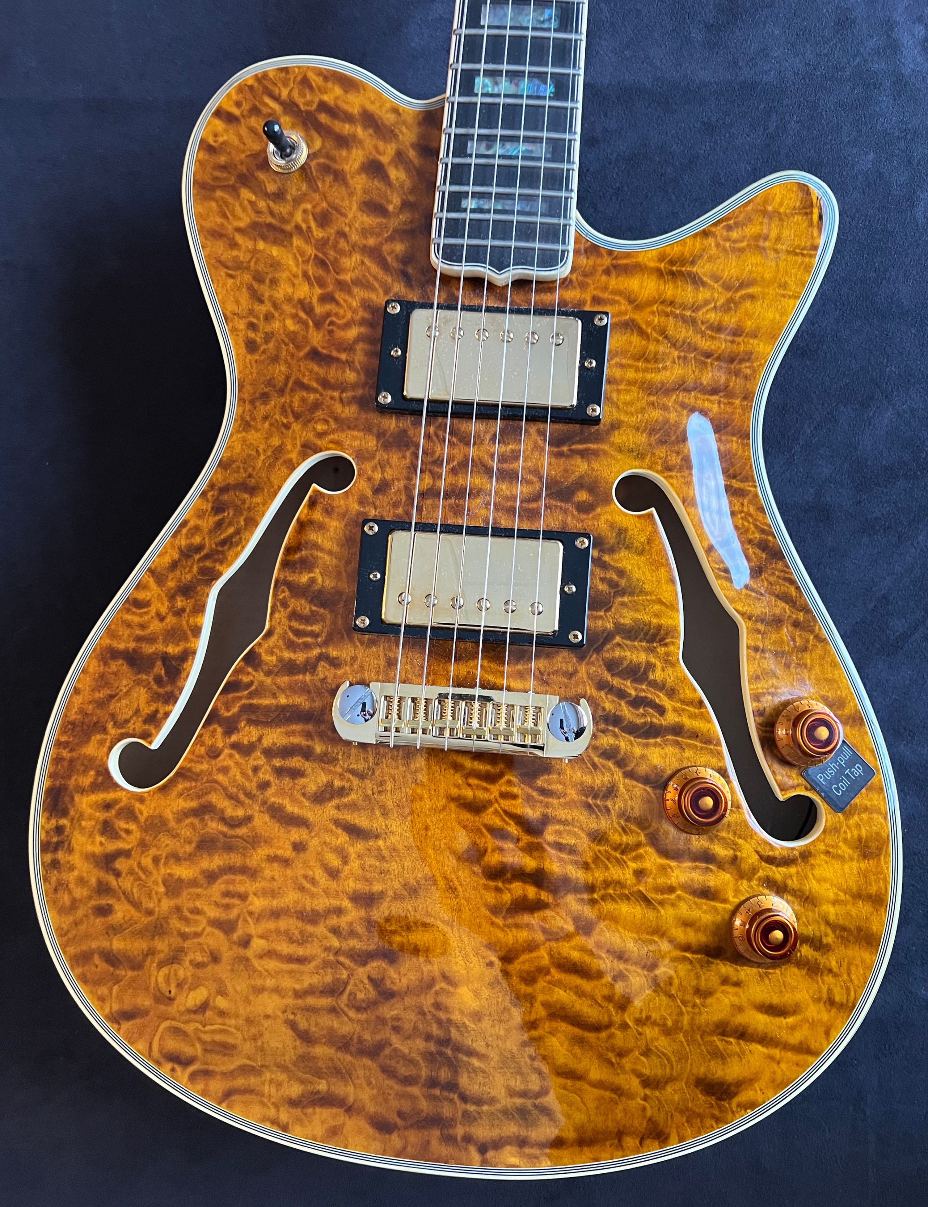 CUSTOM HB / AQ 2of2 "KING MANUKAY" : DYNAMIC METROPOLITAIN II Prototype (10) 