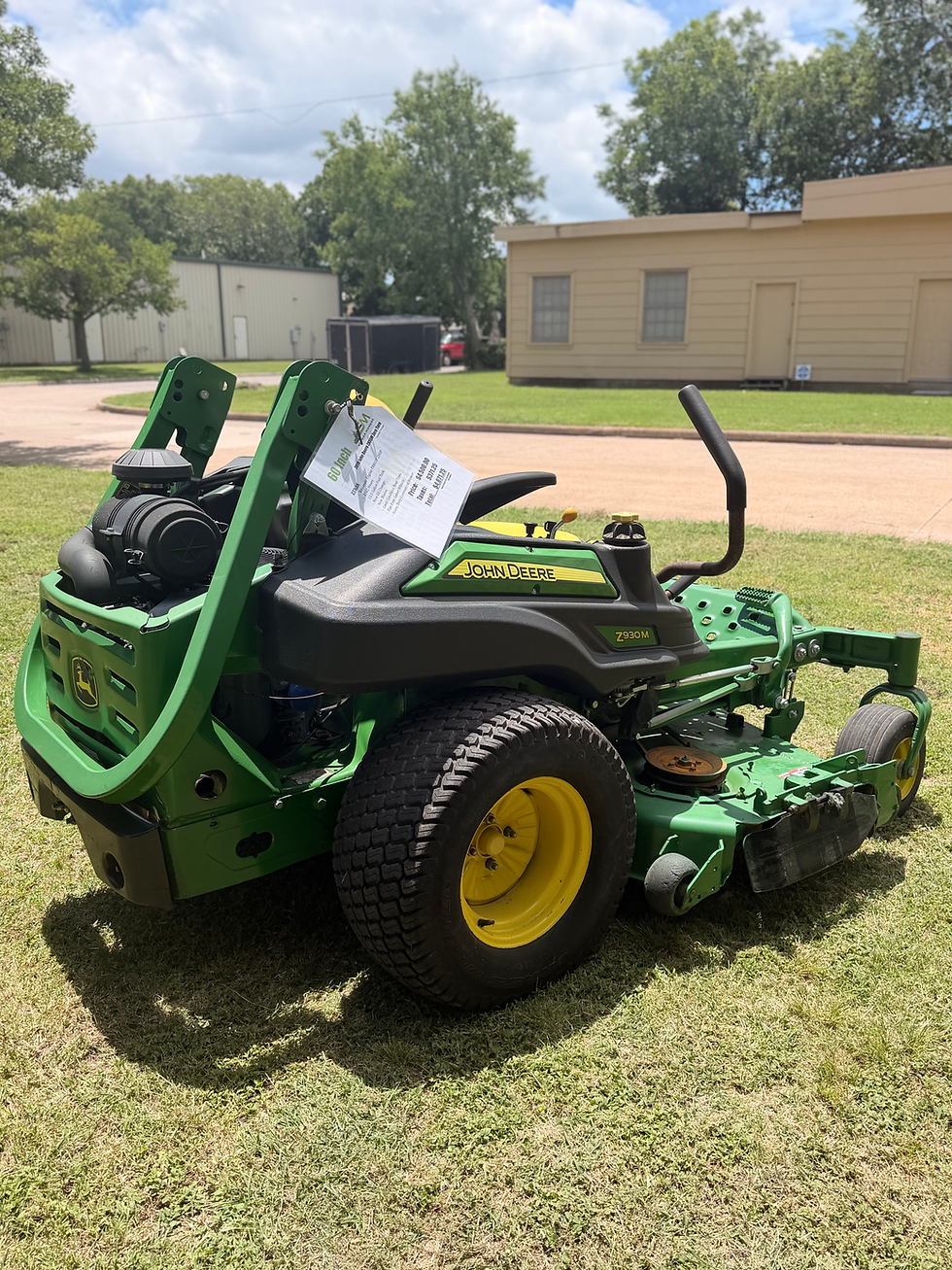 Thumbnail: 2019 John Deere 60" Z930M Zero-Turn Commercial Mower