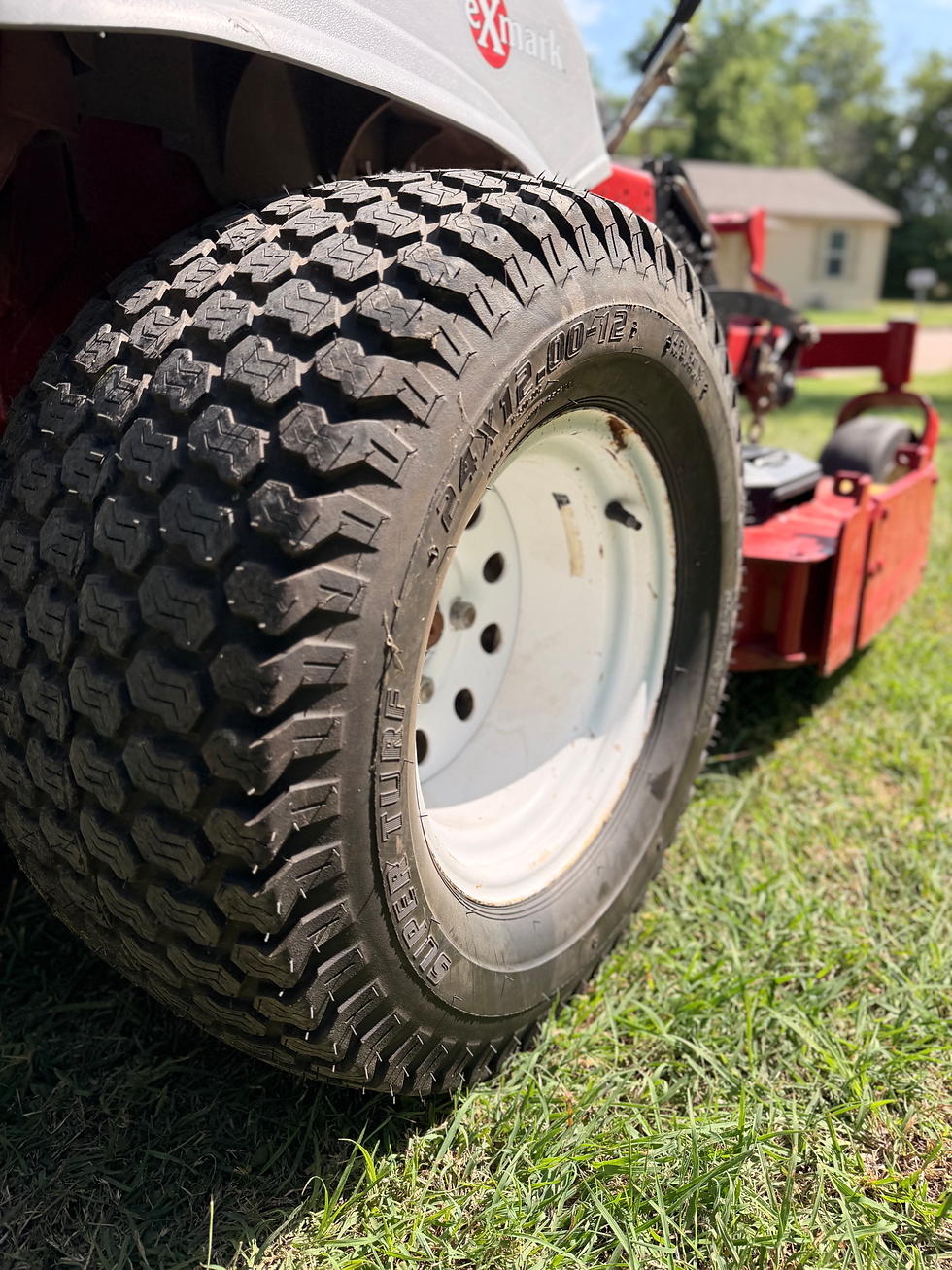 Thumbnail: 2020 Exmark Lazer Z 60" Zero Turn Commercial Mower