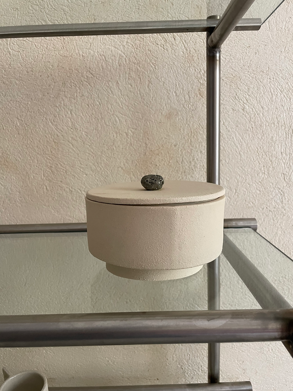 BOÎTE EN GRÈS POIGNÉE PIERRE