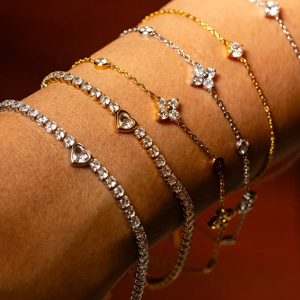 Thumbnail: Zircon Heart Bracelet