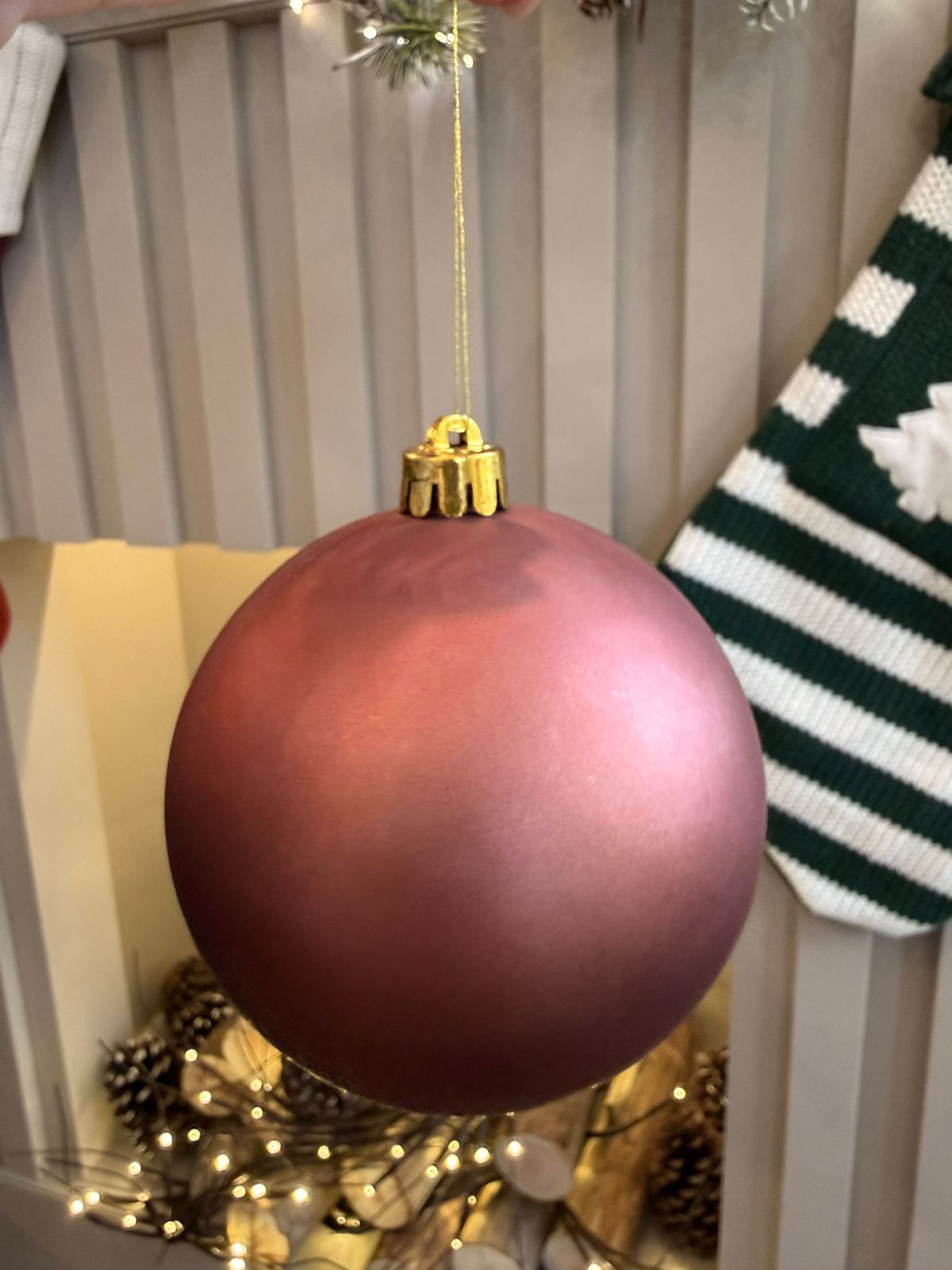 BOLA NATAL 10cm - 1UN FOSCA LISA (MARROM ROSADO)