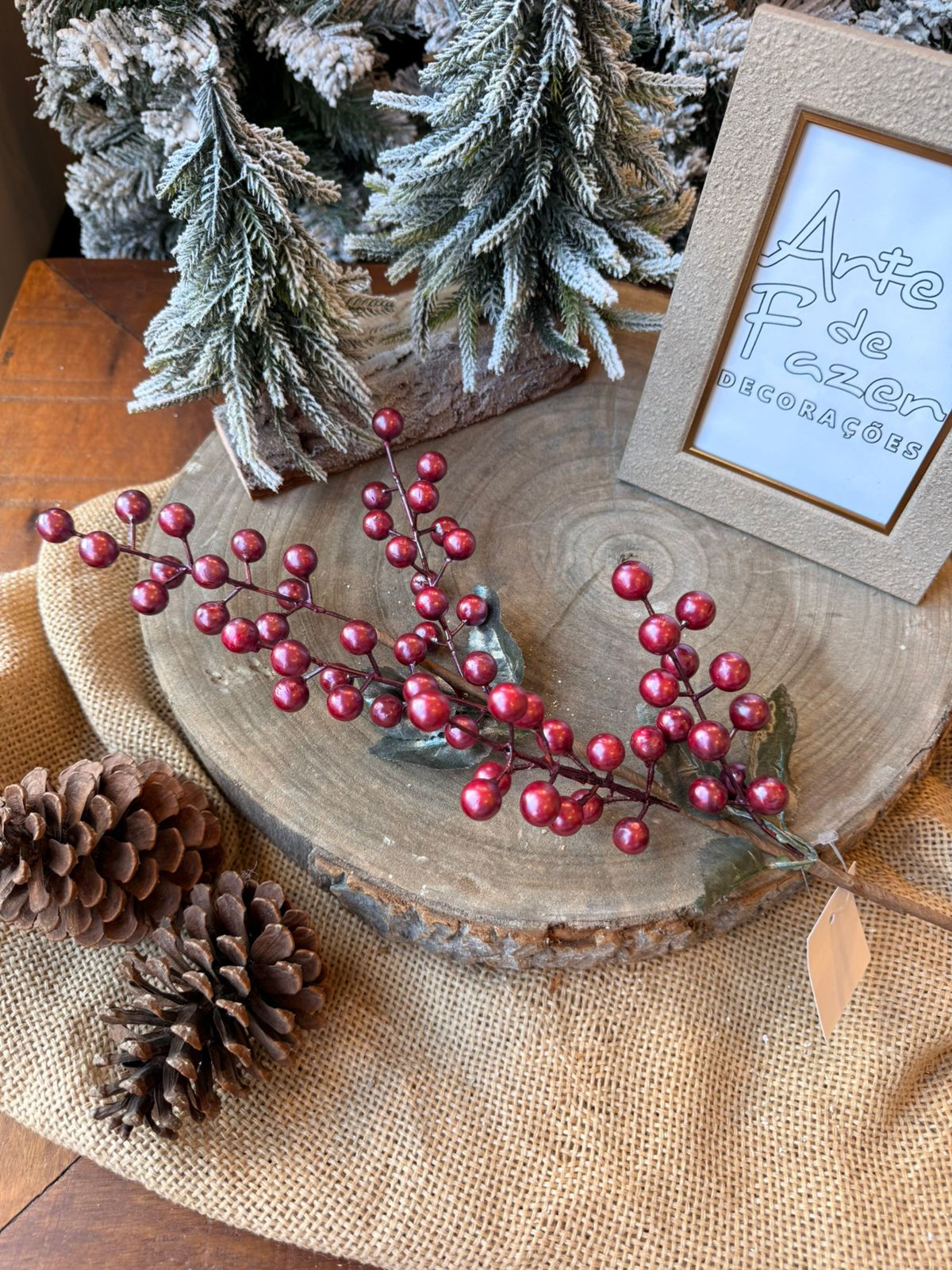 GALHO NATAL BERRY (VINHO) 63CM - 1 UN