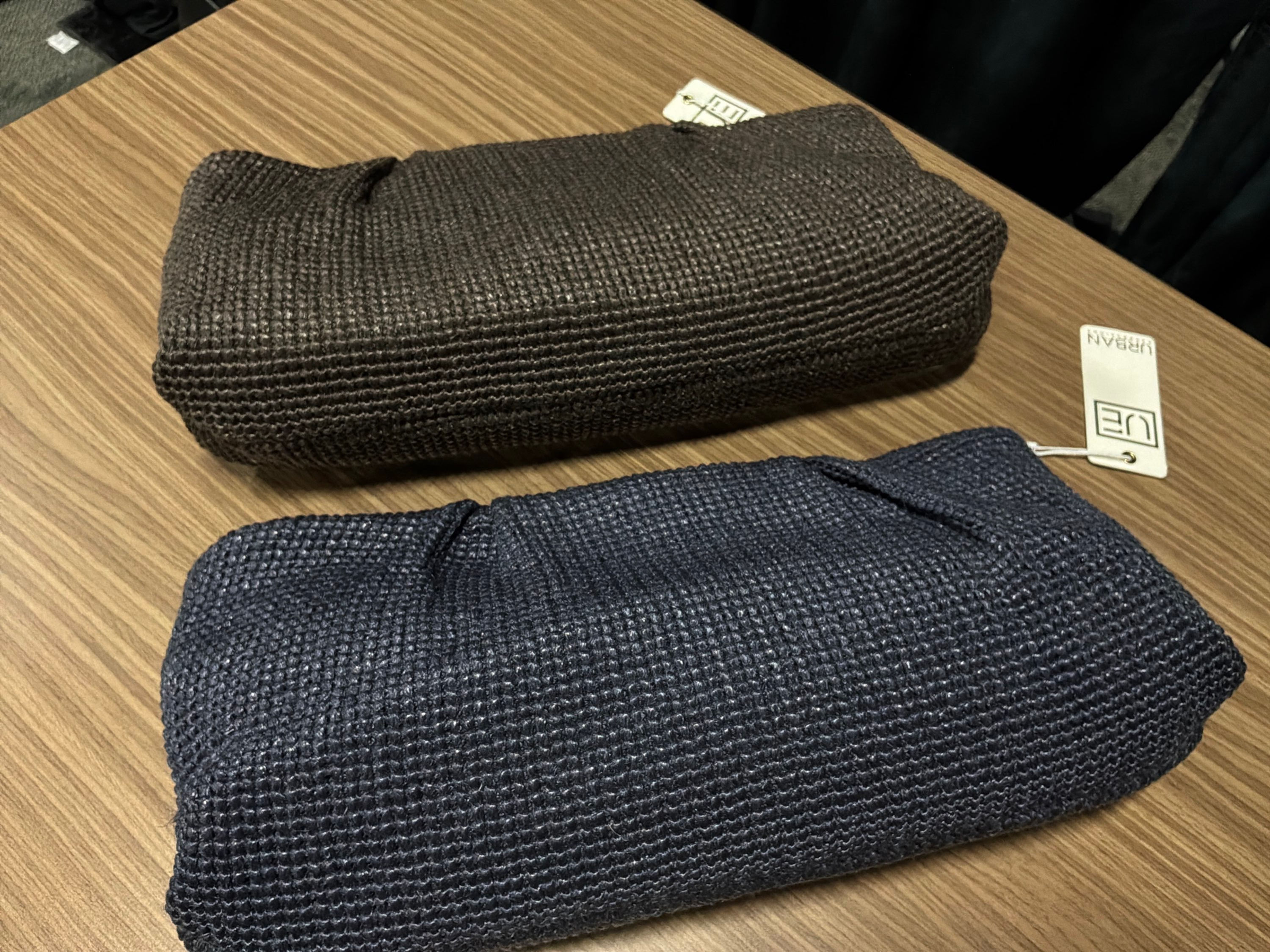 076 Long Woven Clutches (dark brown & blue)