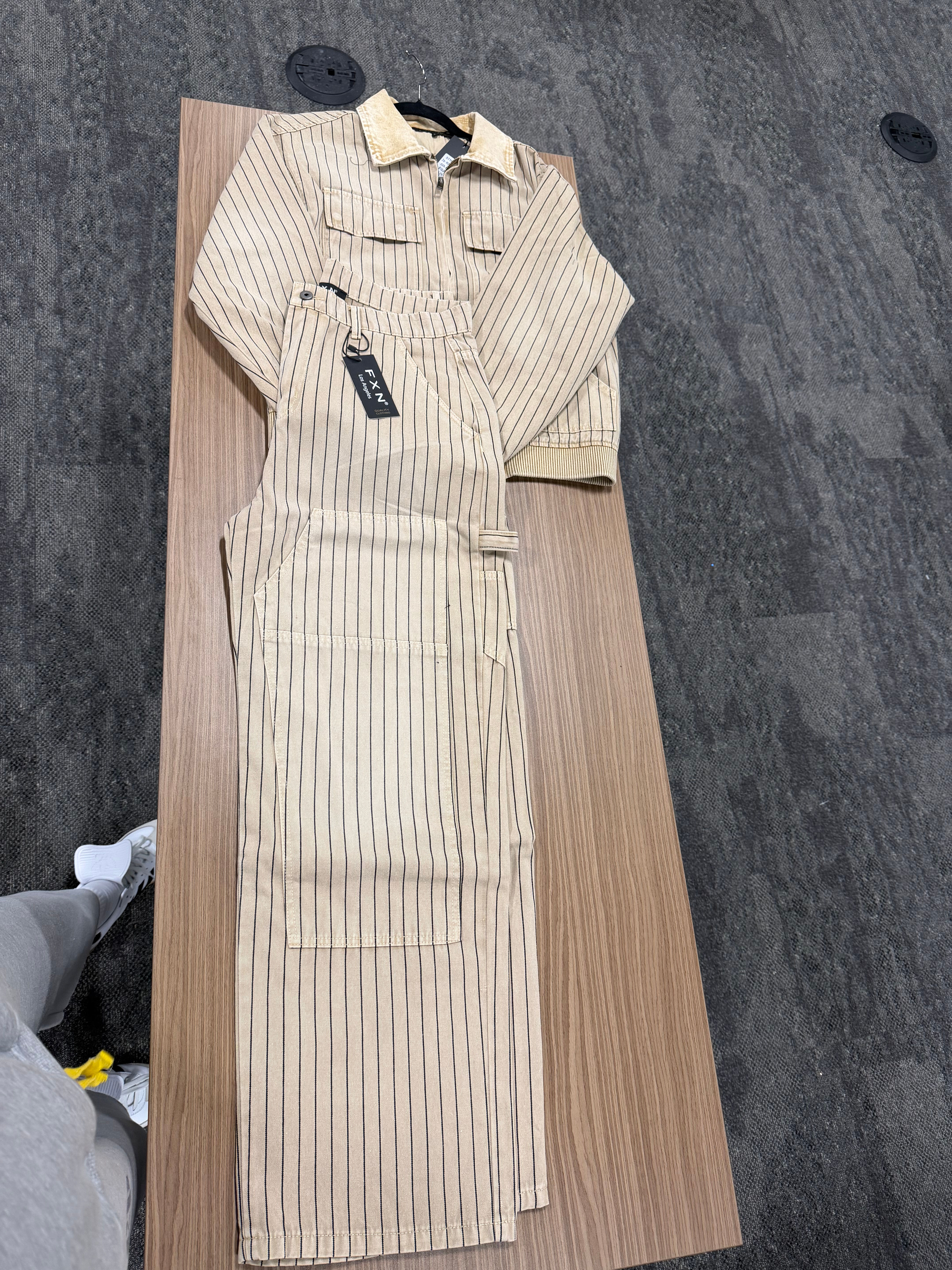 146 - black and cream pin striped set