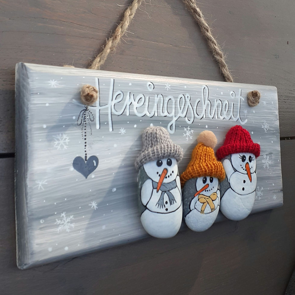 Miniaturbild: Winterl. Türschild Hereingeschneit, Schneemänner auf Stein+Strickmütze, 30x14 cm