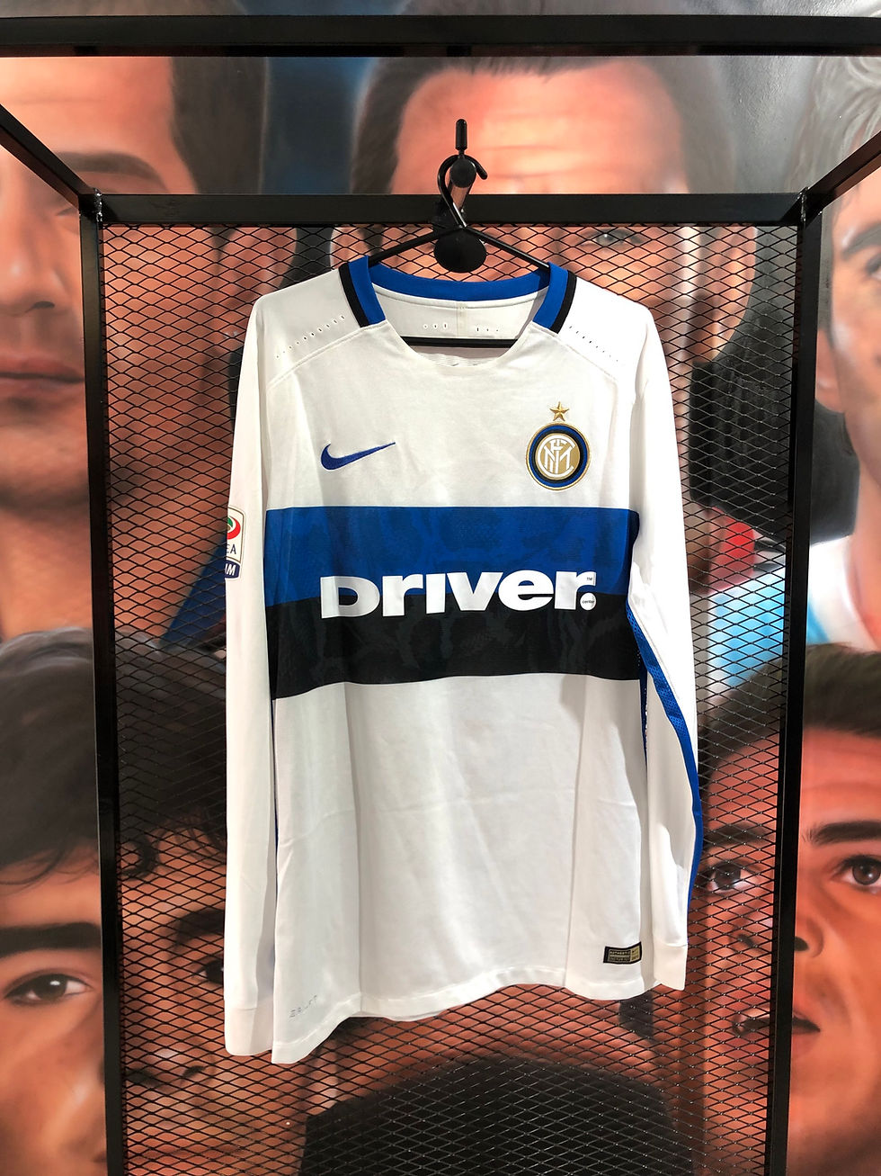 Thumbnail: Camiseta Alternativa de Juego Inter Italia 2015 #25 Miranda 