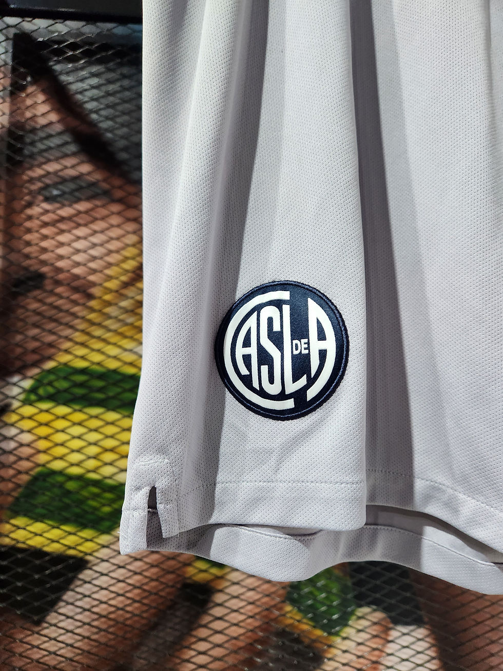 Thumbnail: Short San Lorenzo 2022 Alternativo