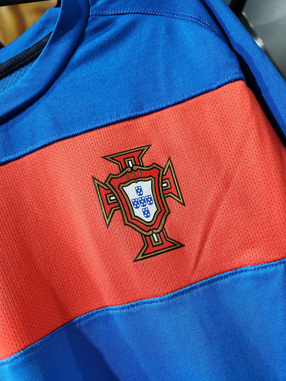 Thumbnail: Buzo Seleccion de Portugal 2009 Entrenamiento Mangas Largas