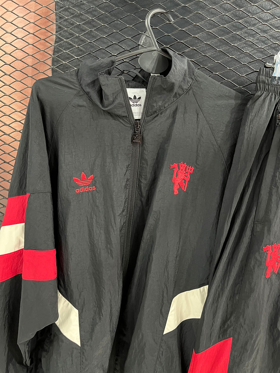 Thumbnail: Conjunto Manchester United ICONS