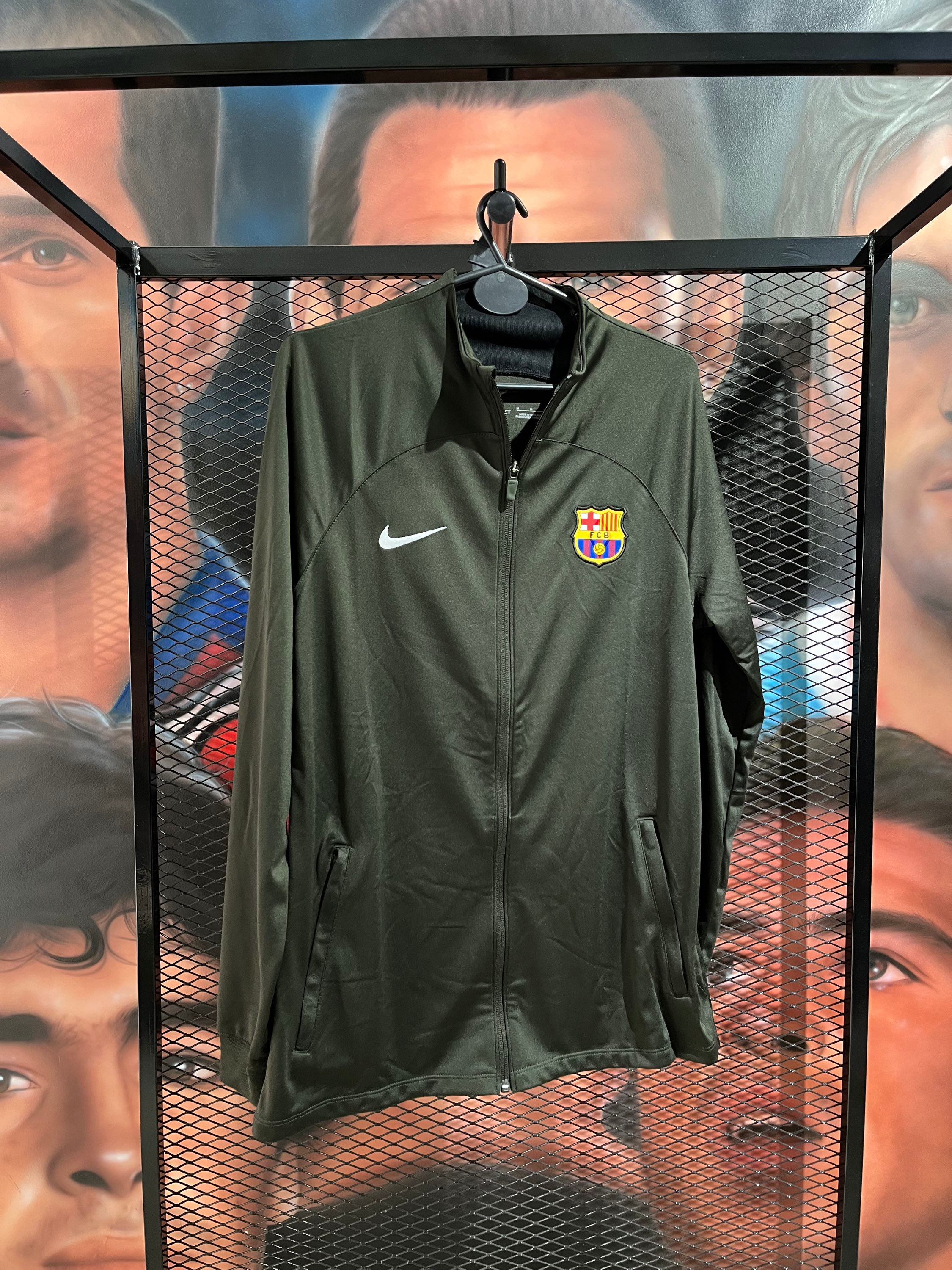Conjunto Campera y Pantalon Barcelona 2024/25