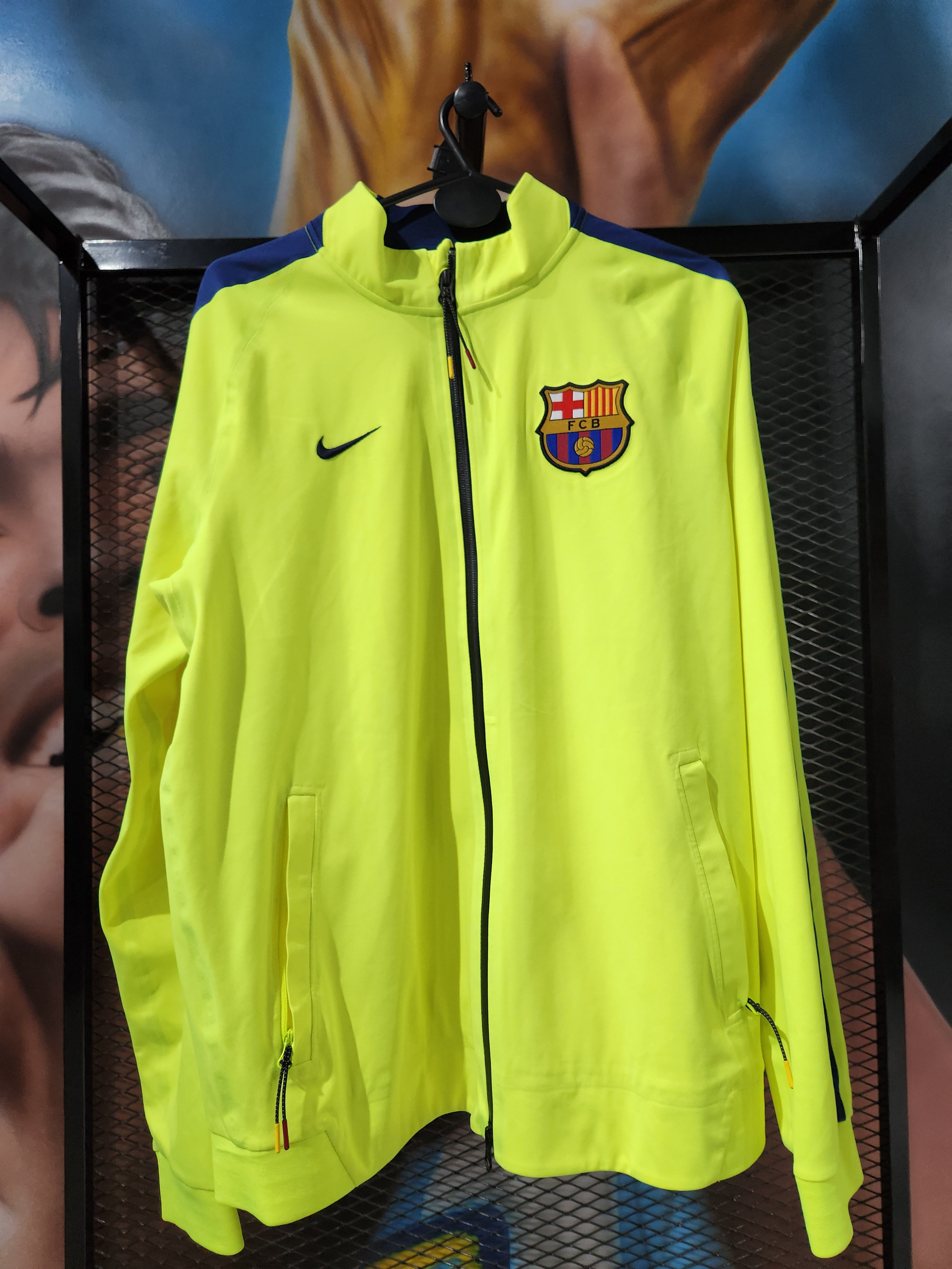 Campera Barcelona 2013 Shield Fluo Impermeable