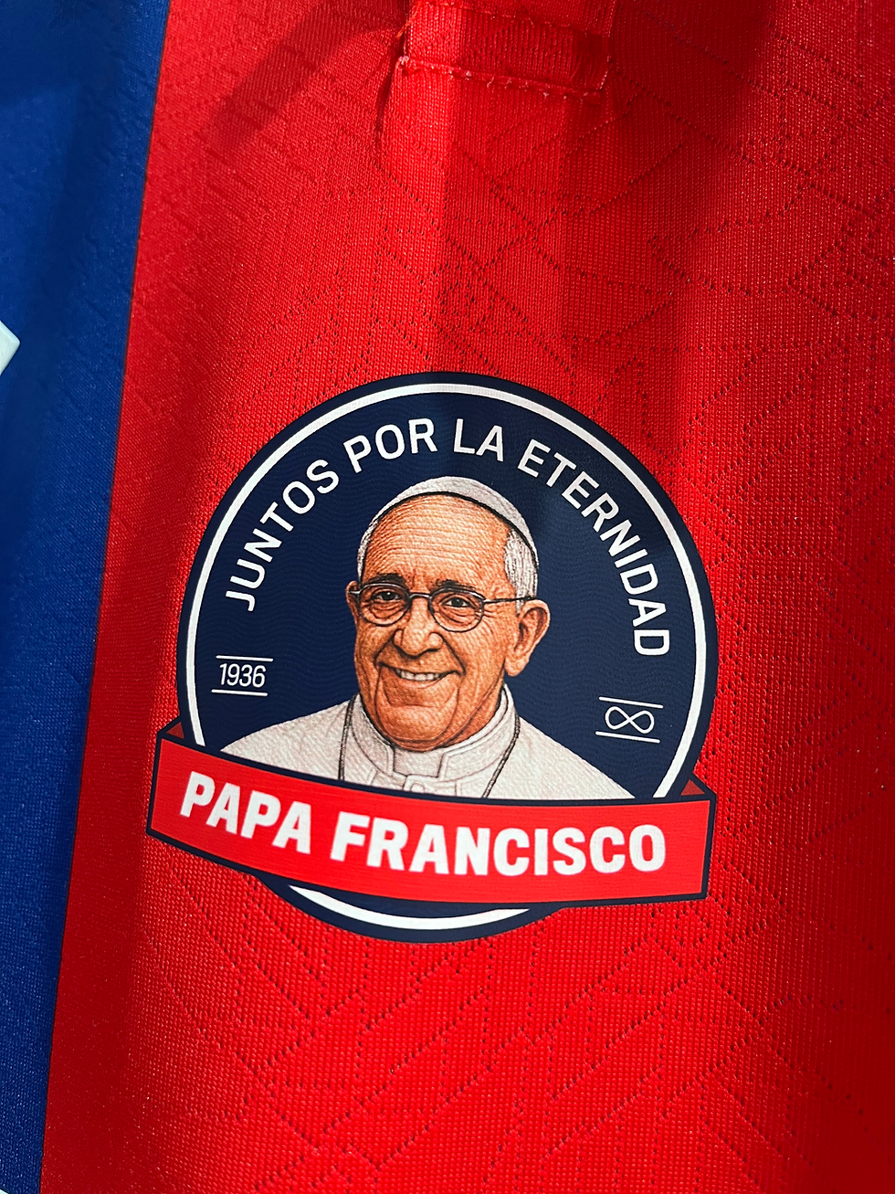 Miniatura: Camiseta San Lorenzo de Almagro 2025 Homenaje Papa Francisco 