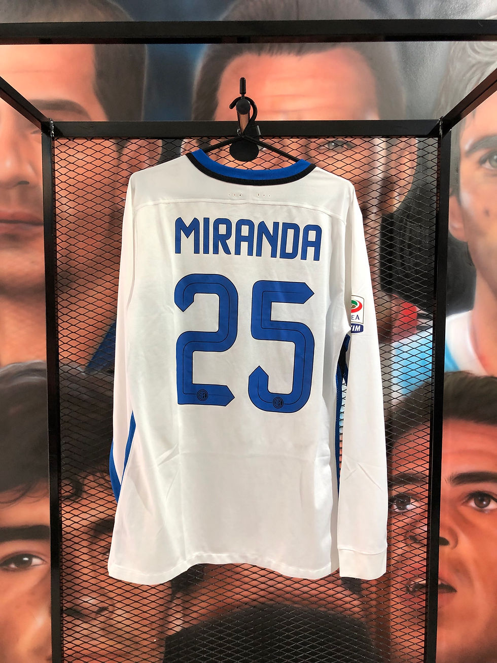 Thumbnail: Camiseta Alternativa de Juego Inter Italia 2015 #25 Miranda 