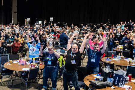 crowd wave at OPSEU Convention