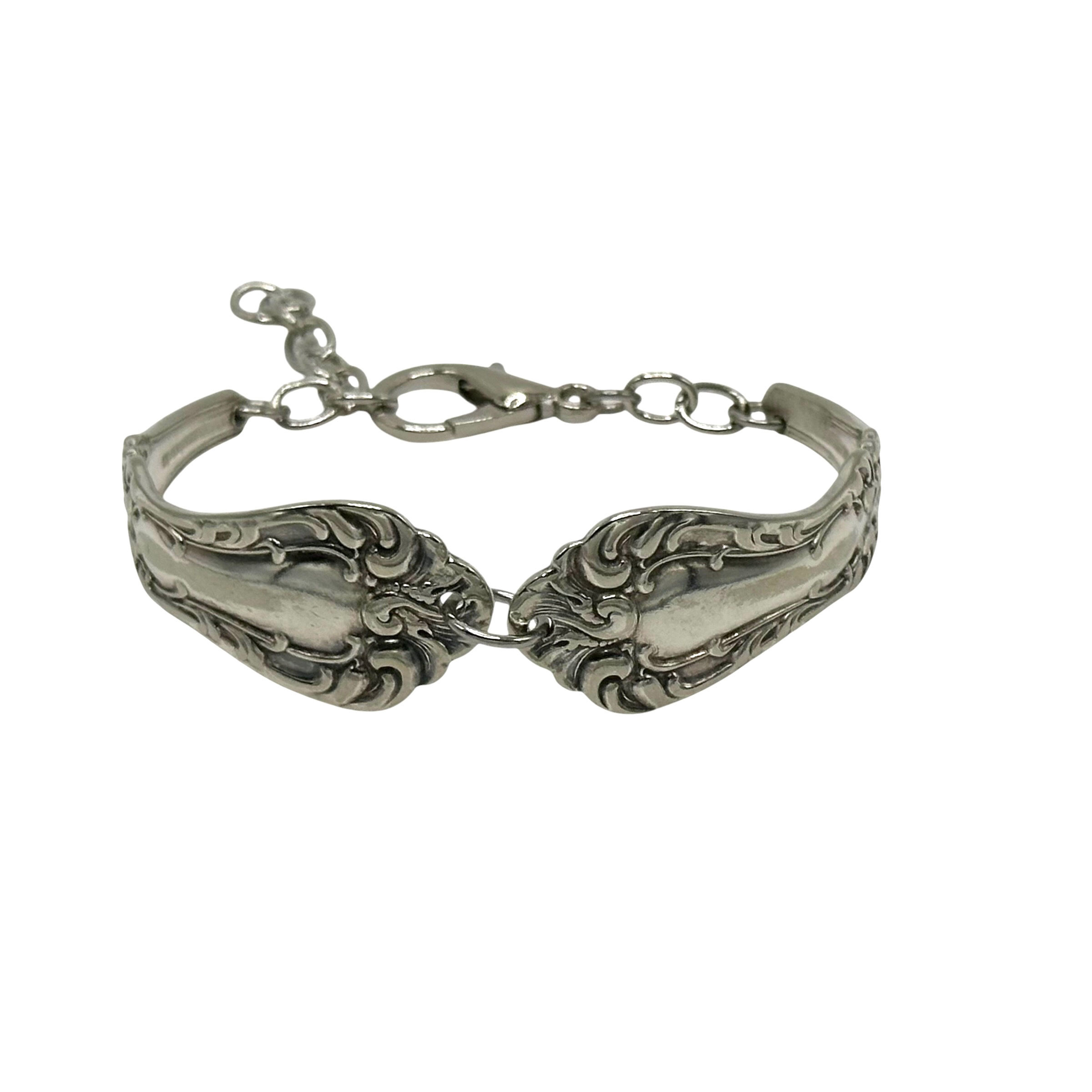 Lobster clasp Bracelet.