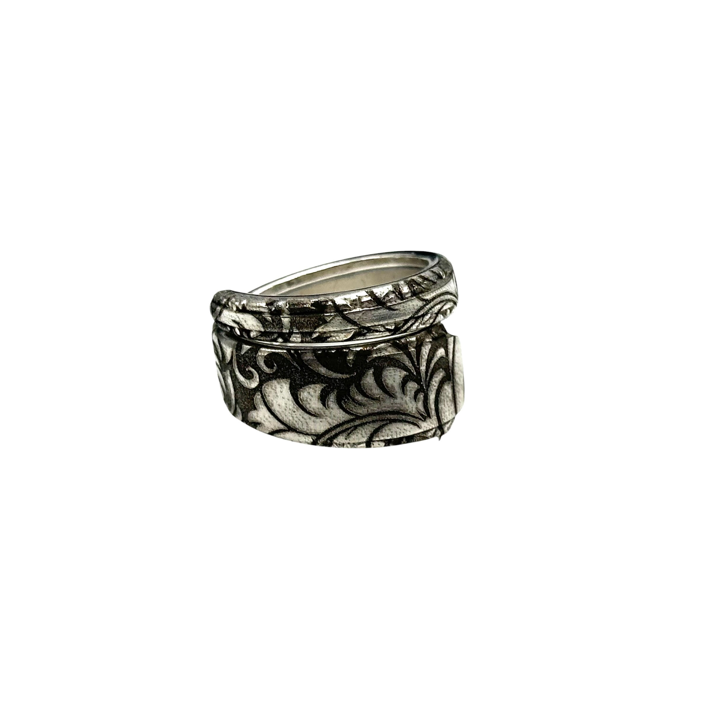 Spoon ring. 