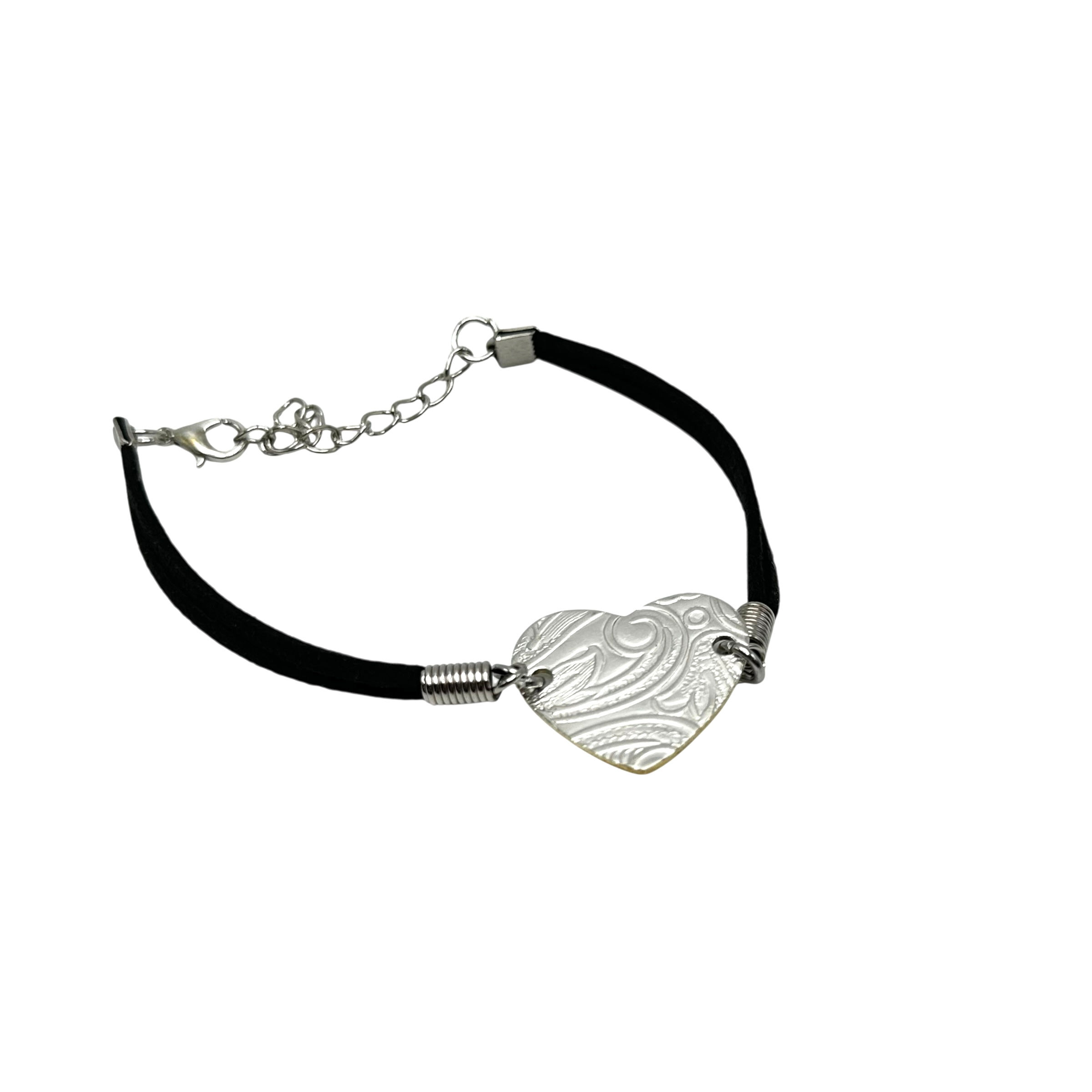 Lobster clasp bracelet.