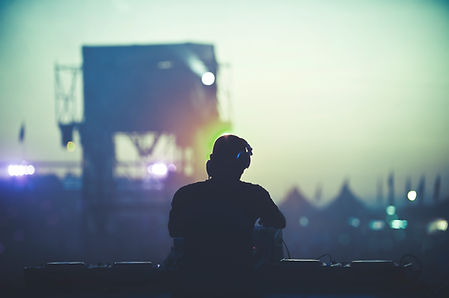 DJ vor Masse