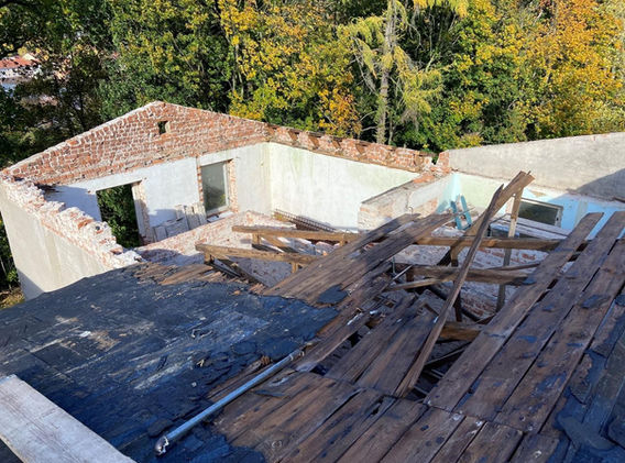 Abriss des alten Dachstuhls