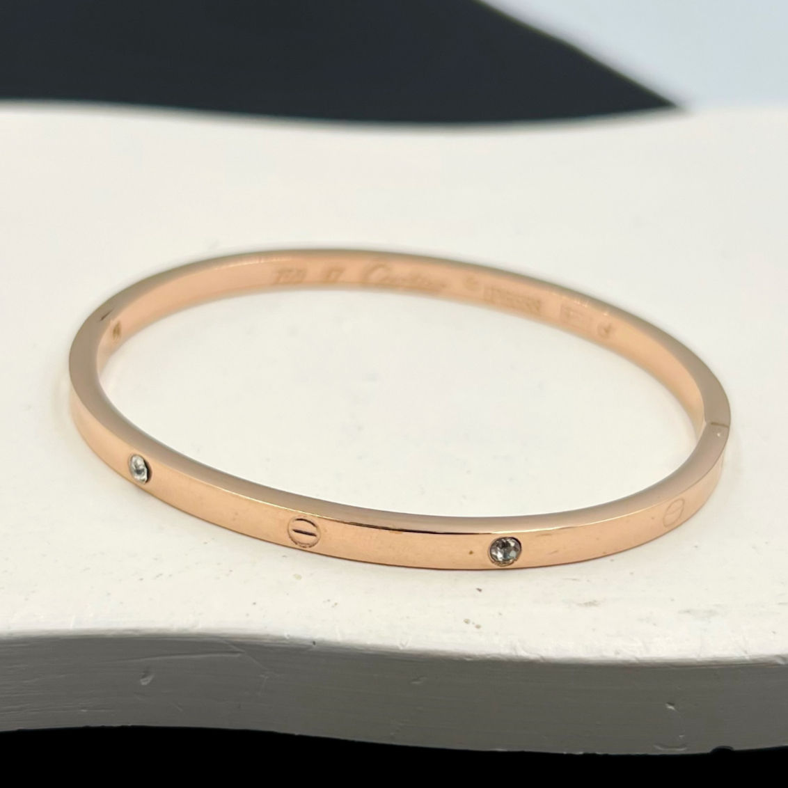 Stainless Steel ГУРТ : Браслет позолота Cartier з камінням |Оптовий Постачальник