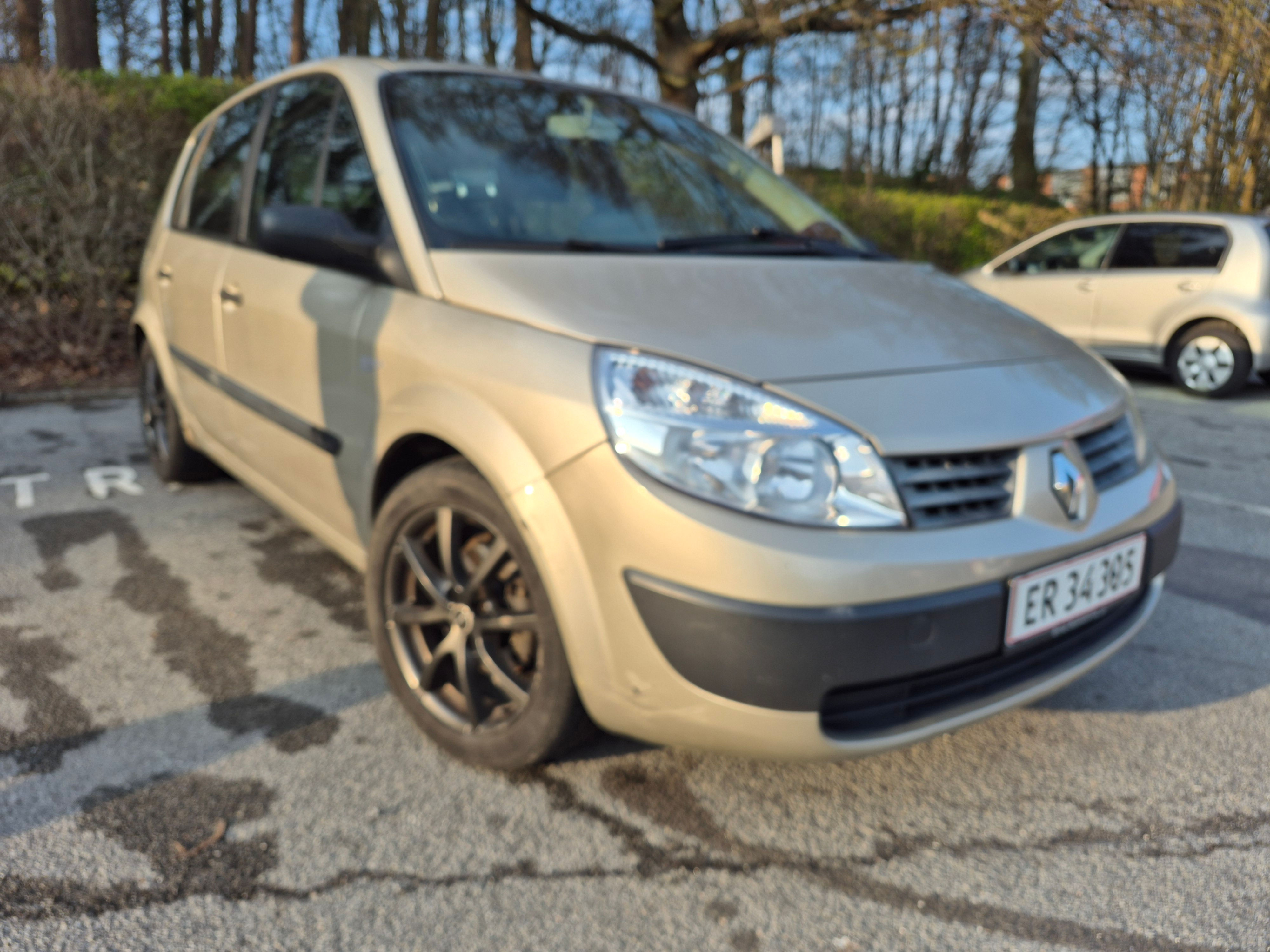 Renault Scenic 1.6 16V