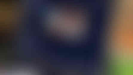 Grid Society Dating Codes workshop on laptop showing structured tools to organise thoughts and stop overthinking in dating