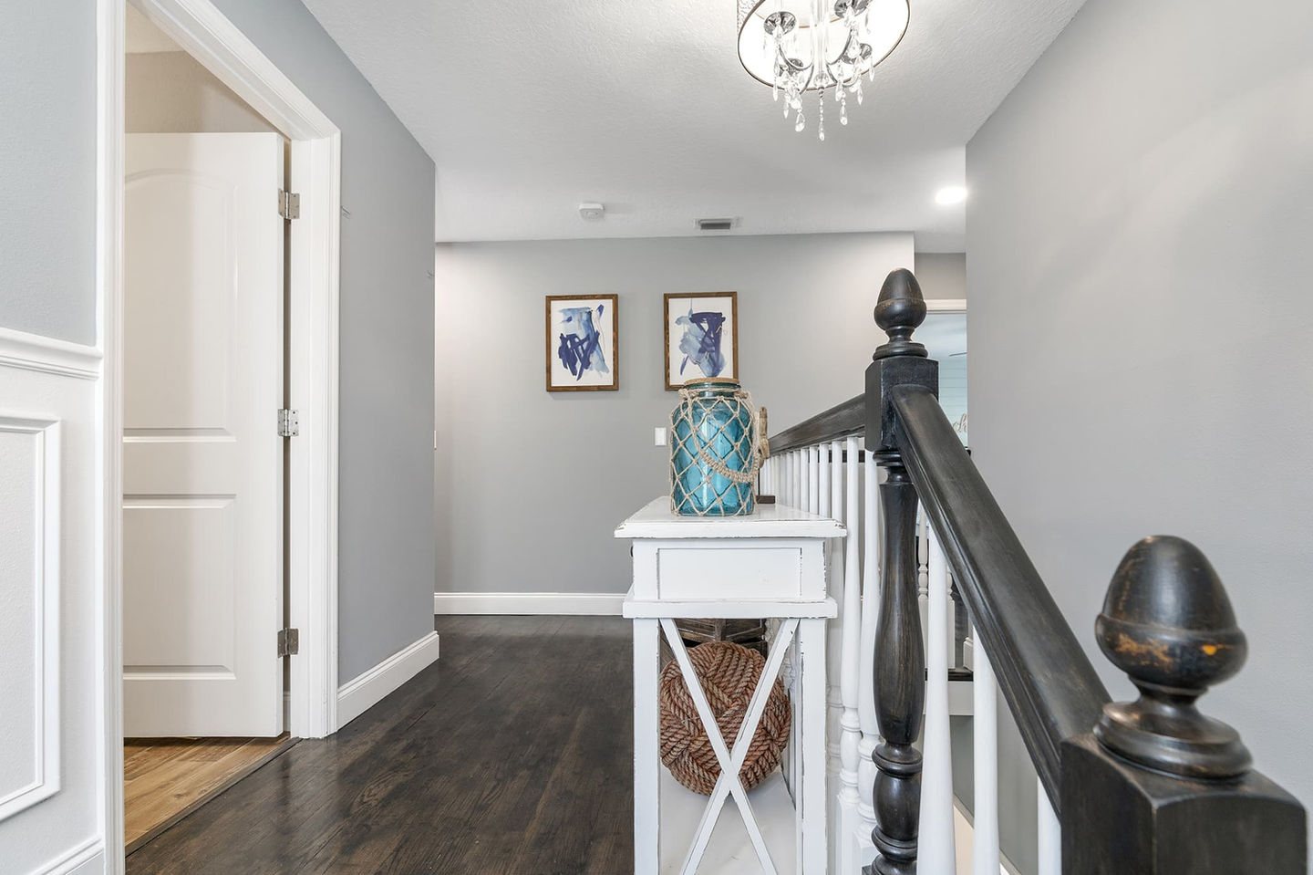 Upstairs loft to bedrooms