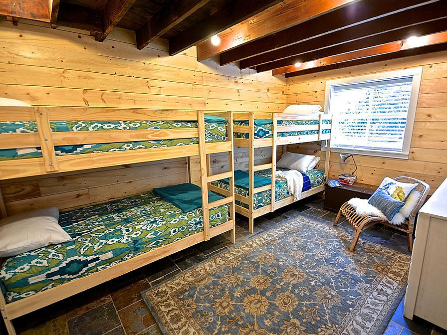 Historic Read House, Manzanita Beach, Bunk Beds