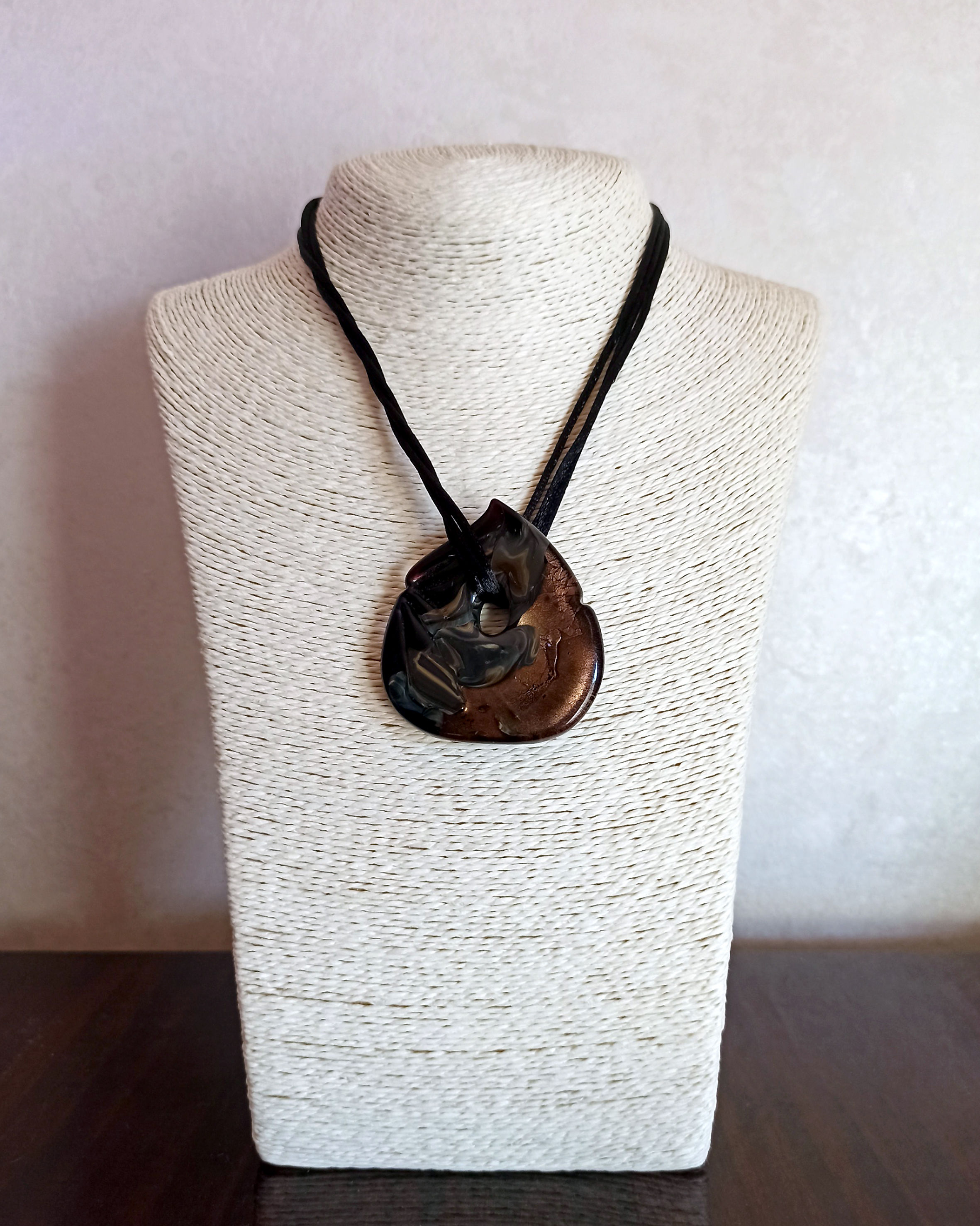 "Mandola Avventurina-Calcedonia"