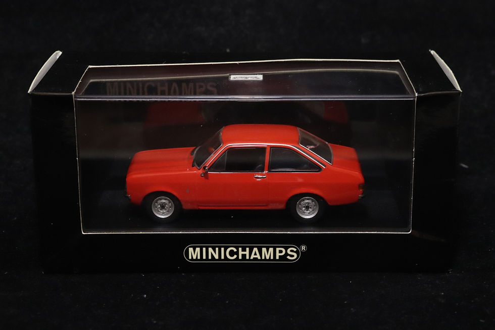 Thumbnail: Ford Escort II 1975 Red 400084100