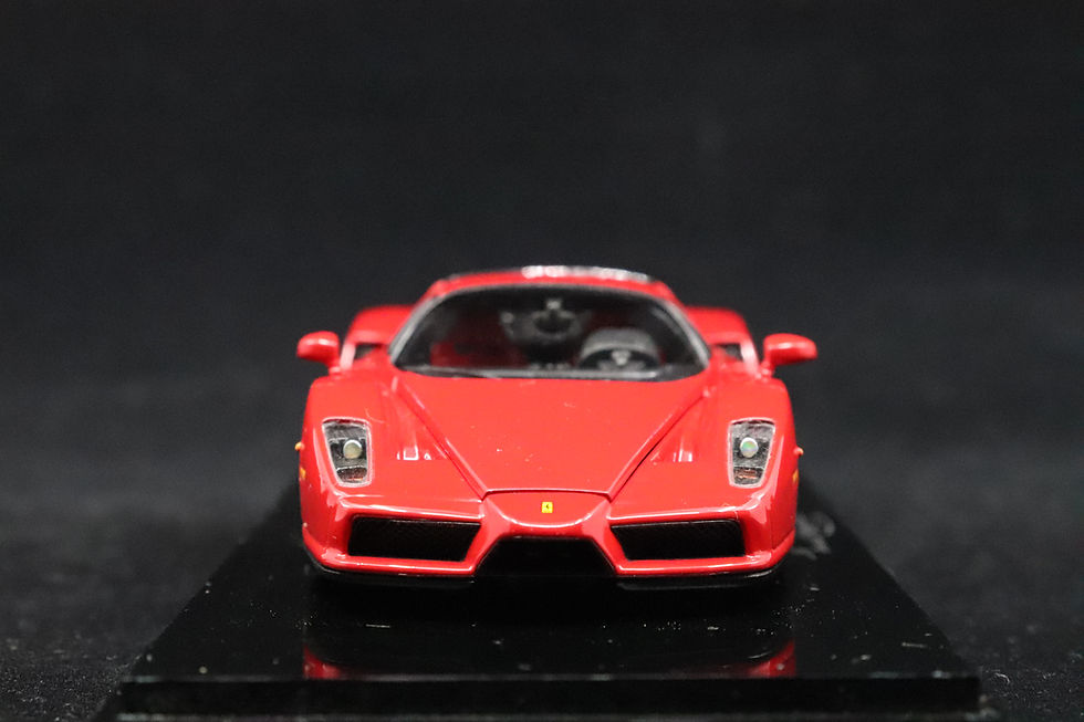 Thumbnail: Kyosho Ferrari ENZO Red 05001R