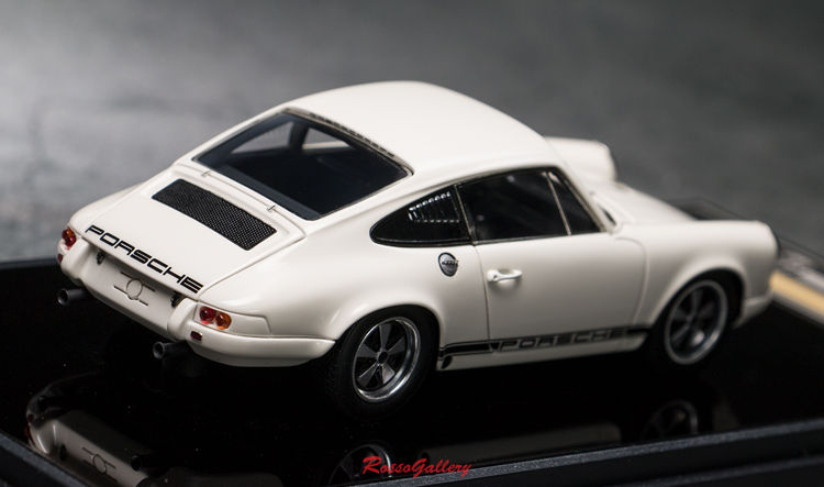 Thumbnail: Porsche 911R 1967 White VM044A