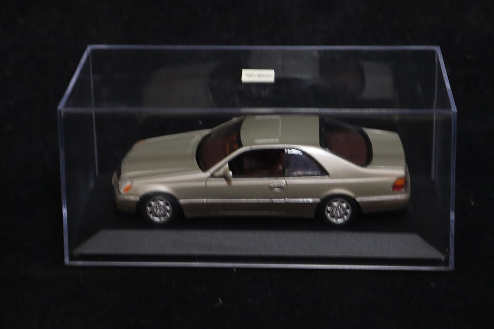 Thumbnail: Mercedes-Benz 600 SEC Rauchsilber Art Nr 32602